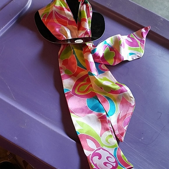 Scarve 70" Multi Use Head Waist Neck - Picture 1 of 2